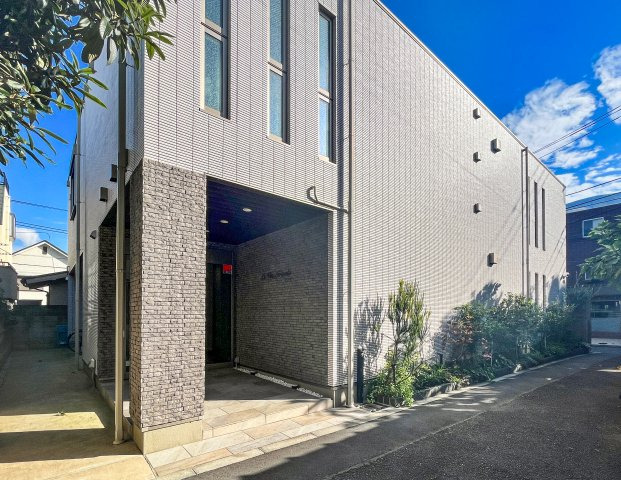 La Vita Fructus 　ラ・ヴィータ・フラクタス外観