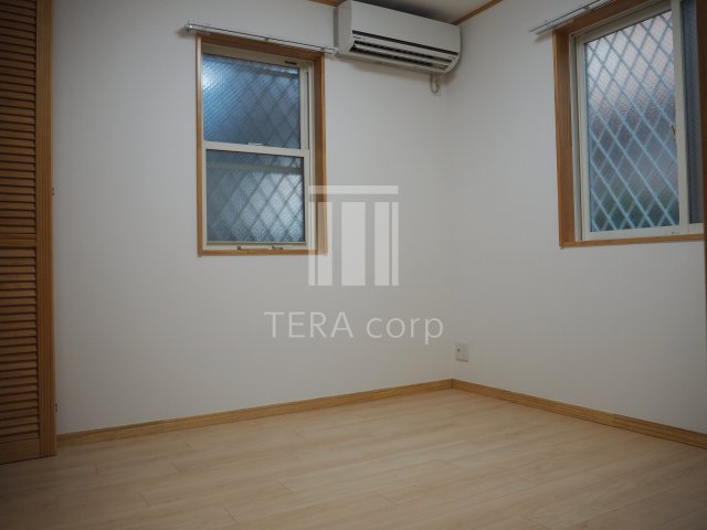 南長崎2丁目戸建て賃貸寝室