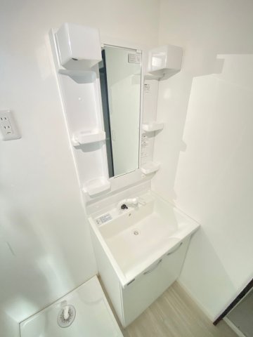 大宮町H邸平屋　6号棟独立洗面台