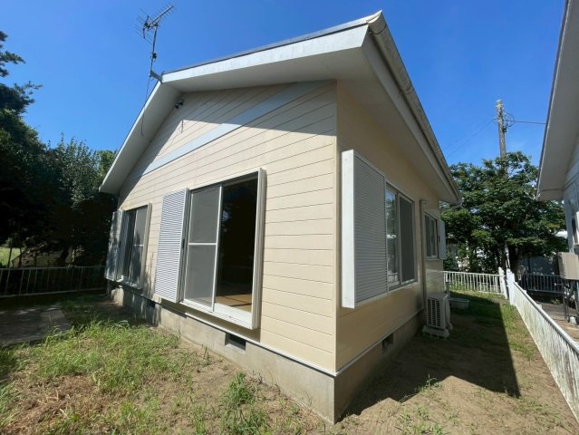 東金市西中71貸家外観