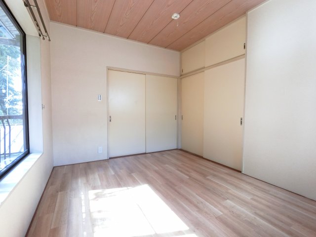 レジデンス佐倉寝室