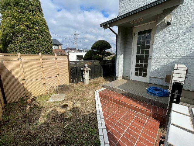 西三里塚K邸戸建庭