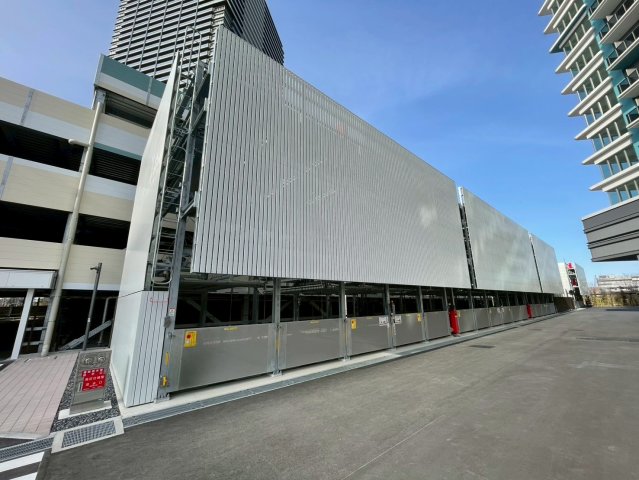 幕張ベイパークライズゲートタワー駐車場