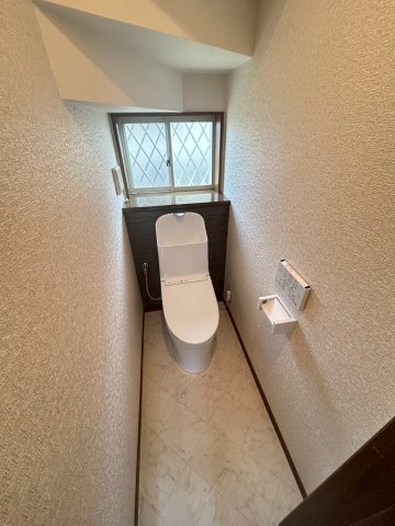 東金市前之内戸建トイレ