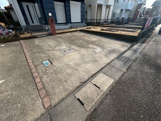 東金市前之内戸建駐車場
