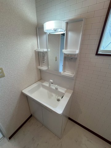 東金市前之内戸建独立洗面台