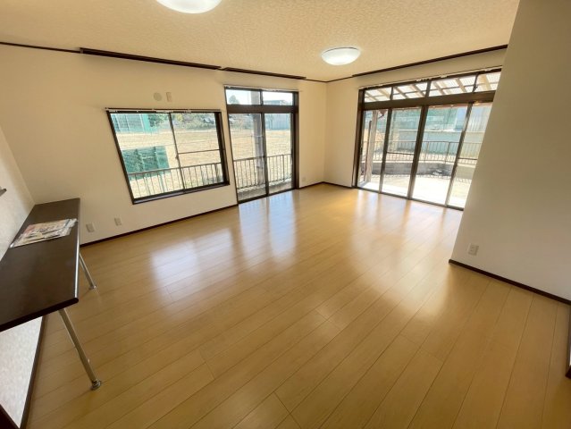 アートハウス鶴舞居間・リビング