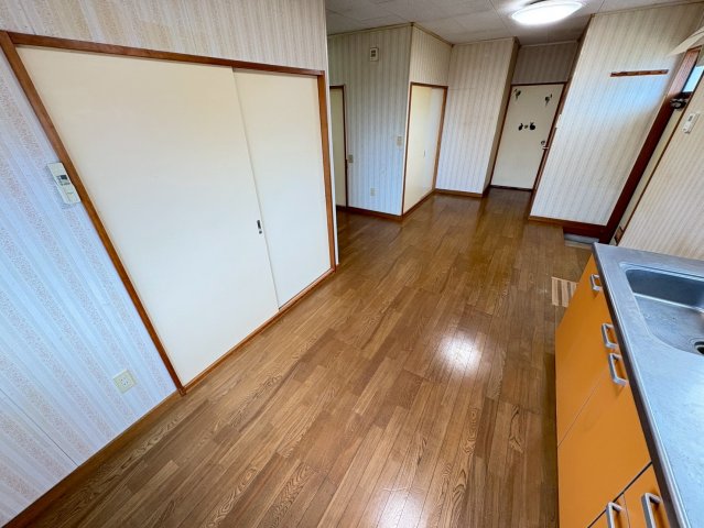 大網白里市下ヶ傍示S邸戸建居間・リビング