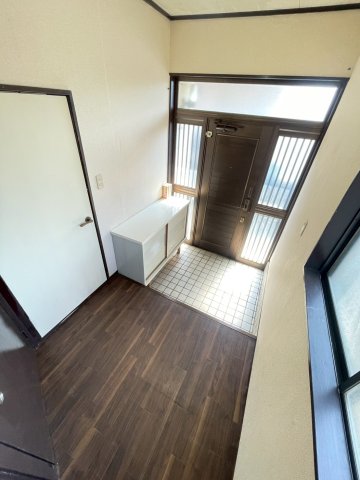 三角町Ⅰ戸建玄関