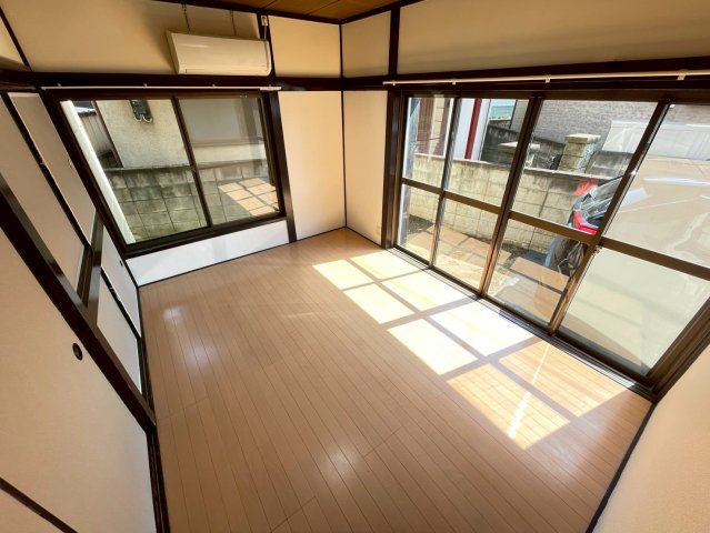 三角町Ⅰ戸建居間・リビング