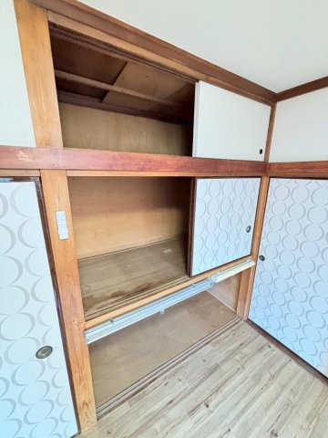 三角町Ⅲ戸建収納