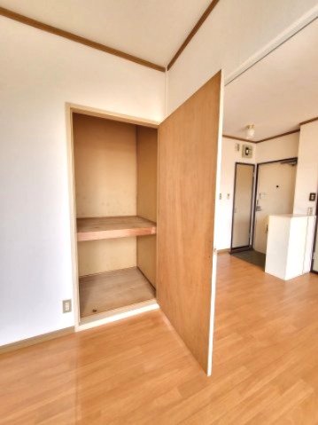 藤ハイツ収納