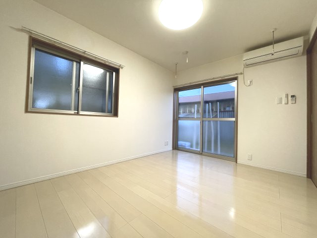 千葉県千葉市若葉区大宮町寝室