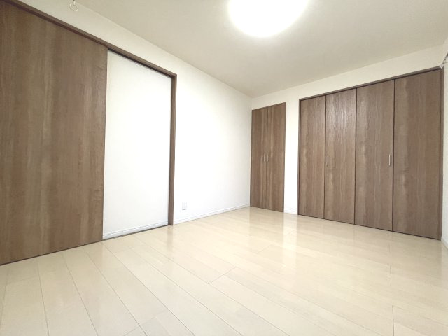 千葉県千葉市若葉区大宮町寝室