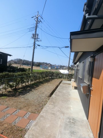 大宮町H邸平屋　2号棟庭