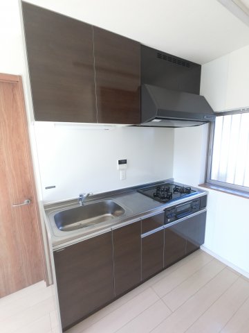 大宮町H邸平屋　2号棟キッチン