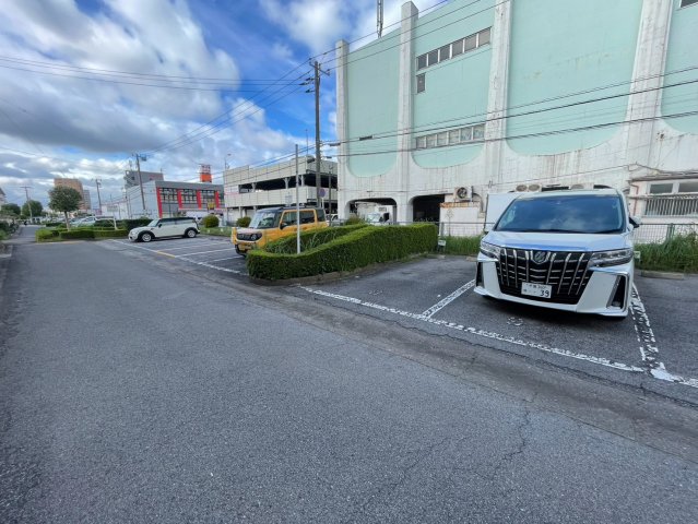 幸町東住宅　18号棟駐車場