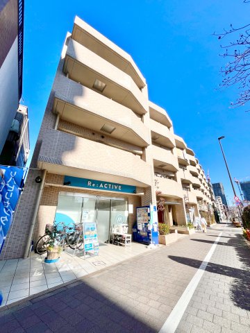 ステラウエストウィング外観