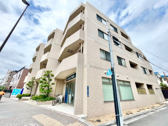 ステラウエストウィング外観