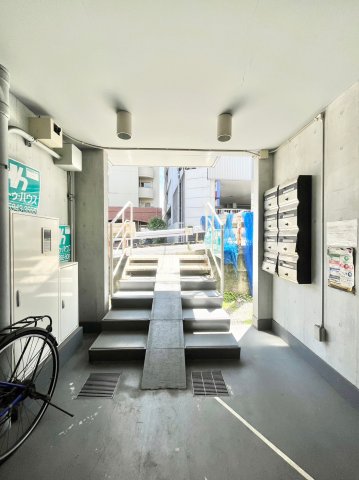 東京都板橋区大山金井町エントランス