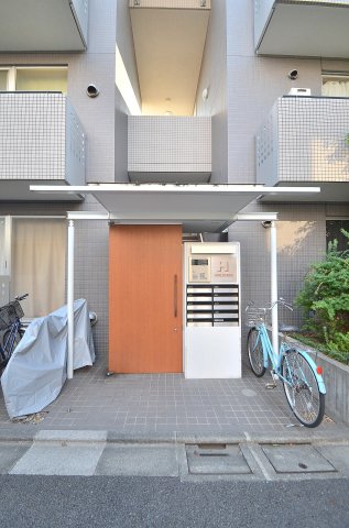 アッシュオオヤマエントランス