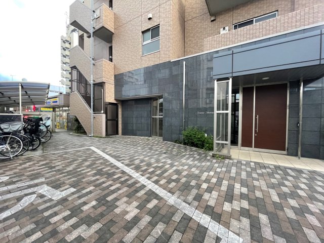 セリーン志村エントランス