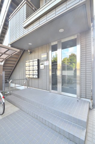 クレストシモイタエントランス