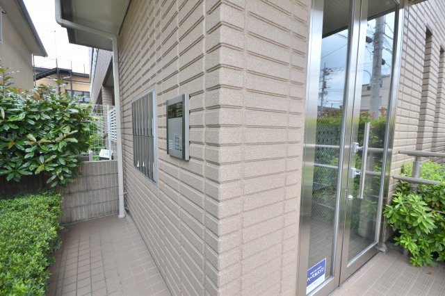 フラット・フォーティーン（♭１４）エントランス