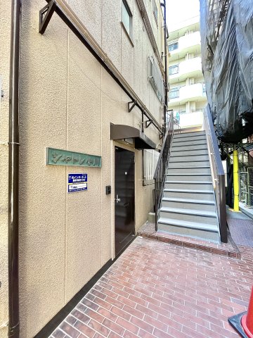 シャトレ小川エントランス