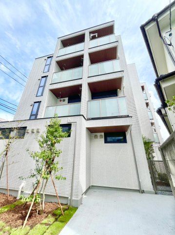 アルシオネ赤塚外観