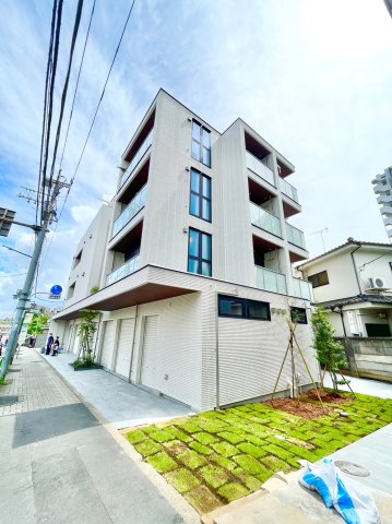 アルシオネ赤塚外観