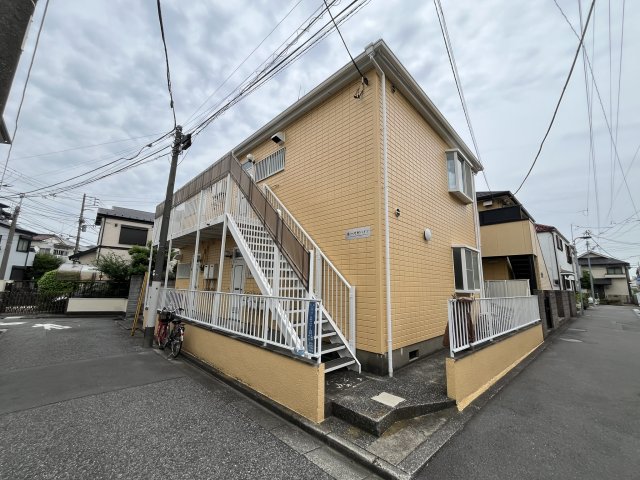 第一河村ハイツエントランス