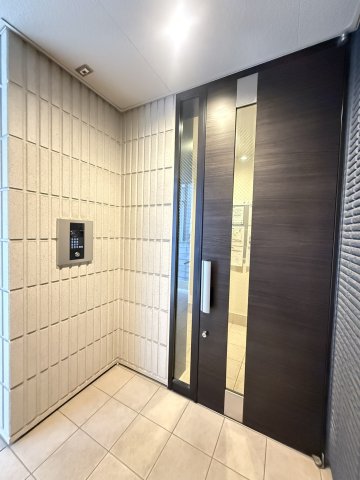 Ｔａｉｚｅｎ　Ｃａｓａ　Ｓｉｍｏｉｔａエントランス