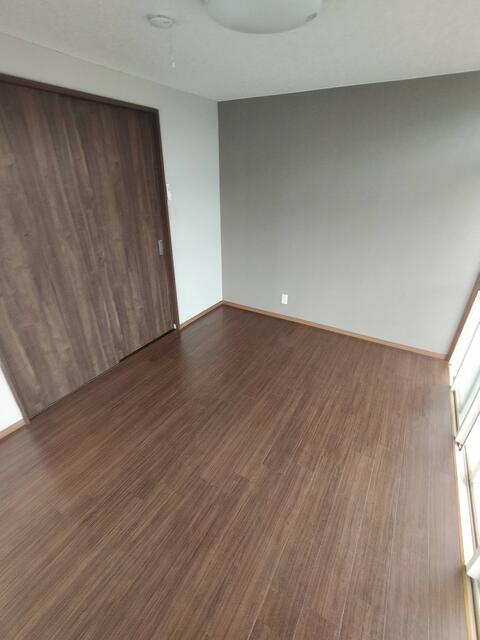 ドミール中島洋室