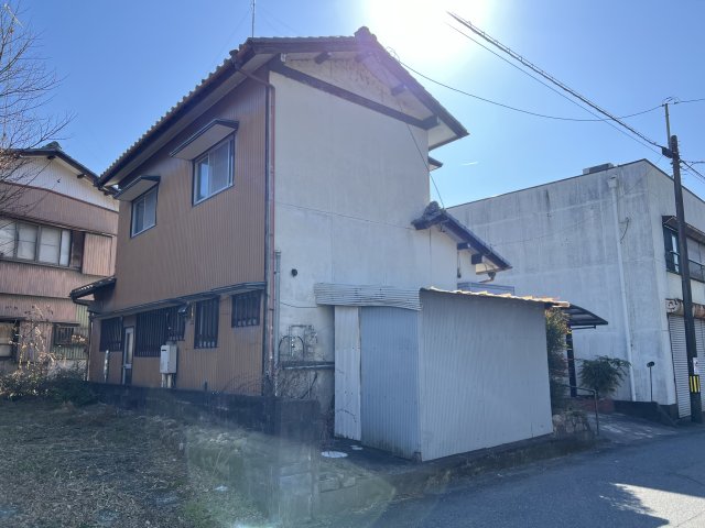 芥見清水貸家外観