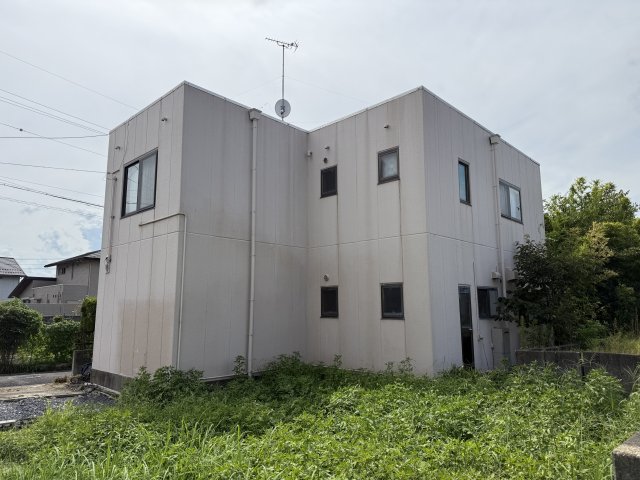 大垣市世安町貸家外観