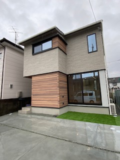 久留麻新築戸建アルファプラス様邸駐車場