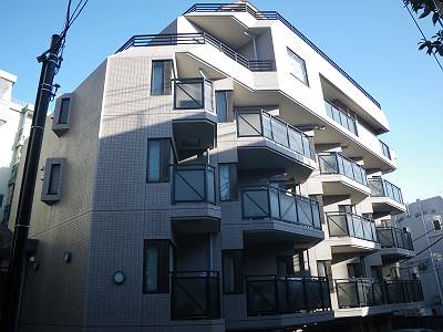 ファミーユグラン河野外観