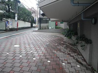 ファミーユグラン河野駐車場