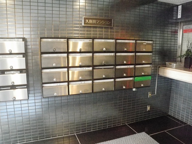 KKビルエントランス