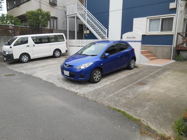 シーサイドハイム駐車場