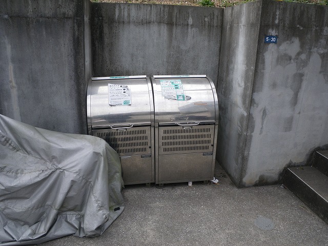 アザレ生麦A棟その他共用部分