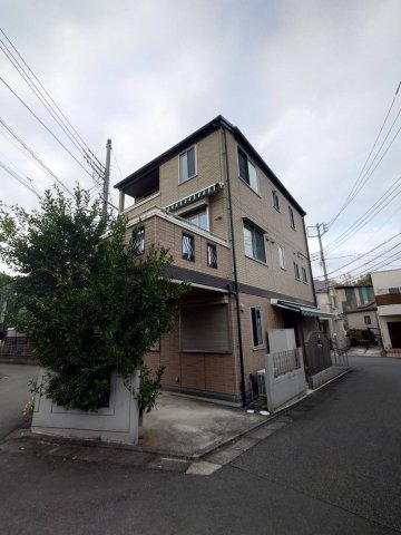 潮見台戸建外観