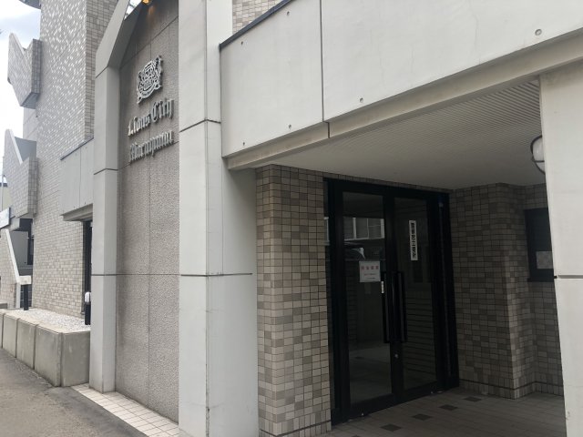 ライオンズシティ円山エントランス