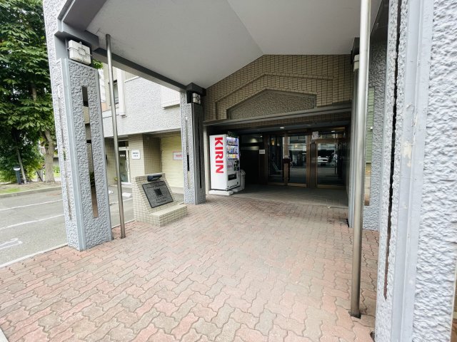 メゾン・ド・北円山エントランス