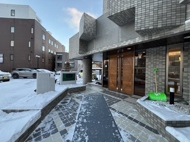 ライオンズステーションプラザ琴似外観