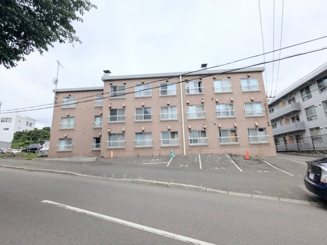 丸増ロイヤルシャトー平岸