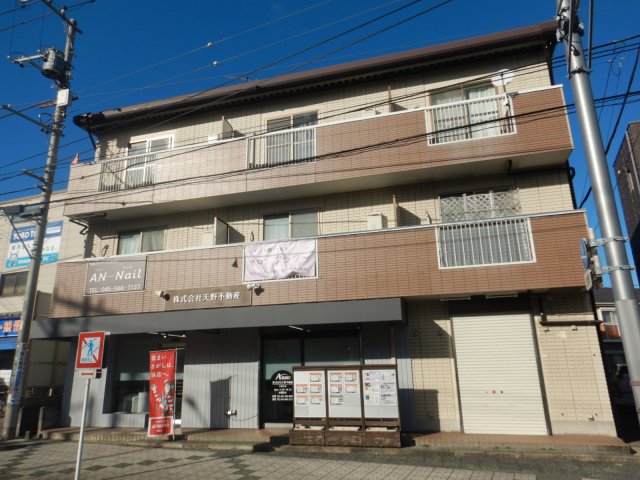 シティパル泉外観