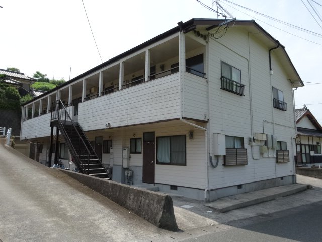 楠ハイツ外観