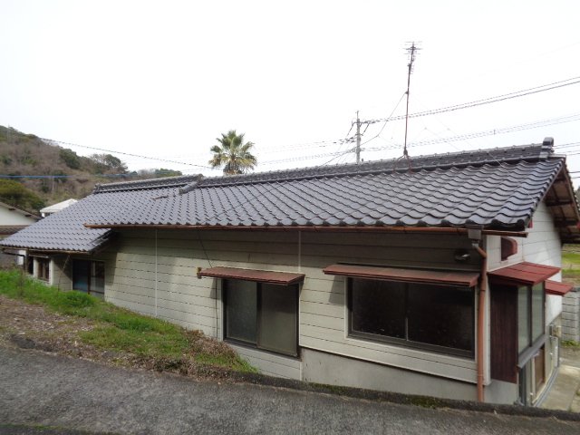中本貸家Ⅲ（塩屋）外観